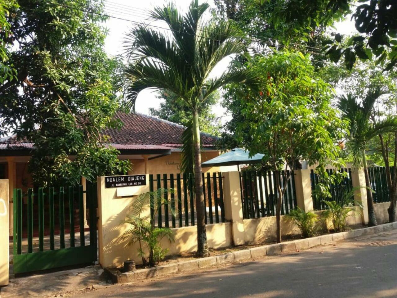 Ndalem Diajeng Apartman Yogyakarta Kültér fotó